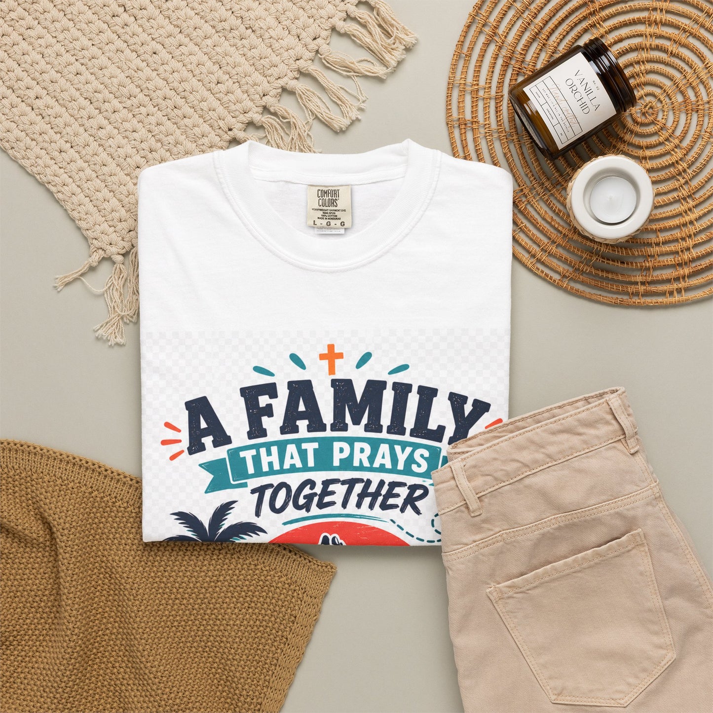 A Family That Prays Together, Vacations Together T-Shirt