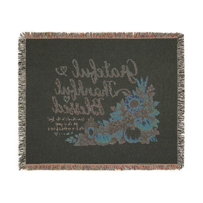 Woven Blanket – Mom Mom's Helper Holiday Platters (1)